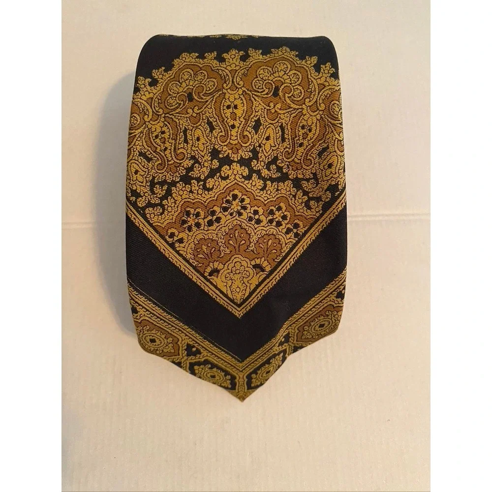 Vintage The Broadway by Di Mario Silk Tie Ornate Gold Black Italian Foulard